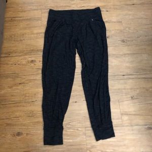 Danskin tapered lounge pants